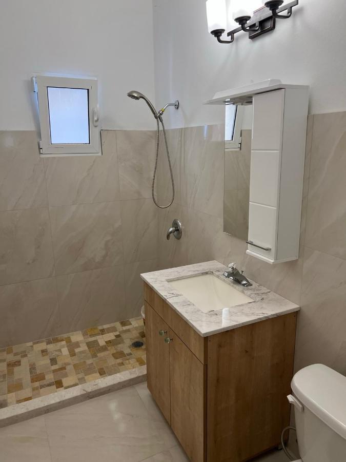 Apartments Stuart Утєха Екстер'єр фото